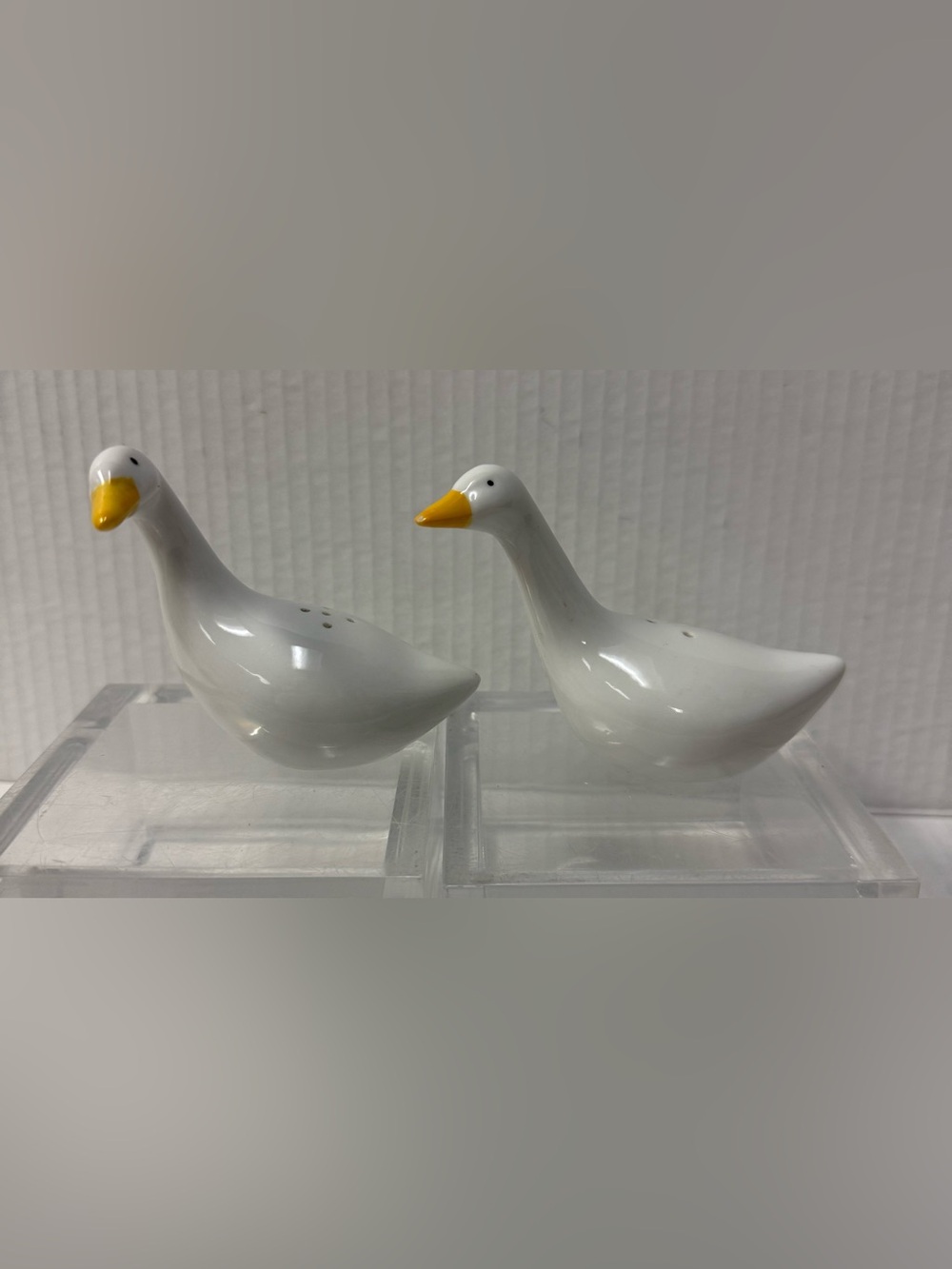 Vintage 1980s Avon "Hugging Geese" Porcelain Salt & Pepper Shakers